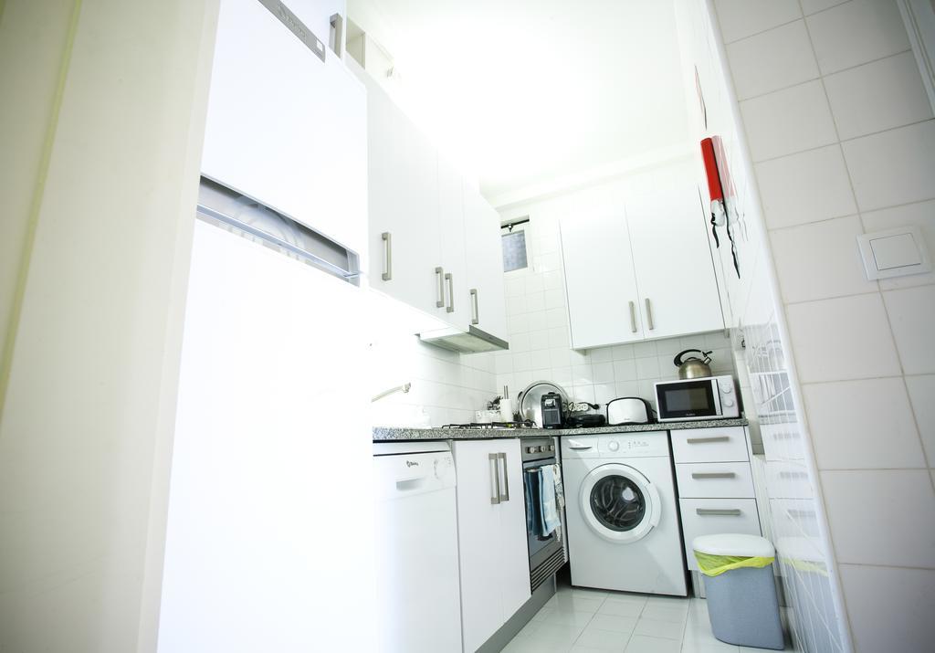 Downtown Apartments Bica ลิสบอน ภายนอก รูปภาพ