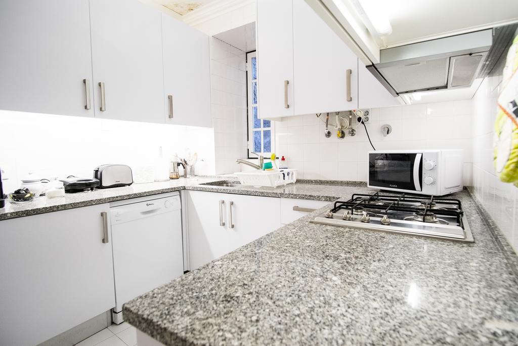 Downtown Apartments Bica ลิสบอน ภายนอก รูปภาพ