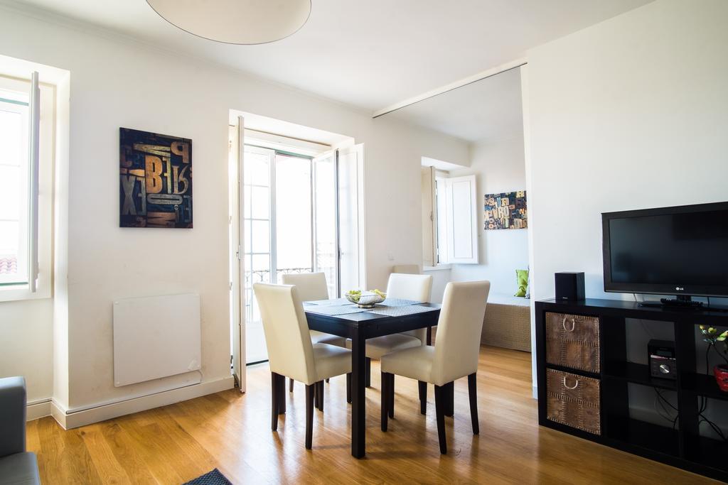 Downtown Apartments Bica ลิสบอน ภายนอก รูปภาพ